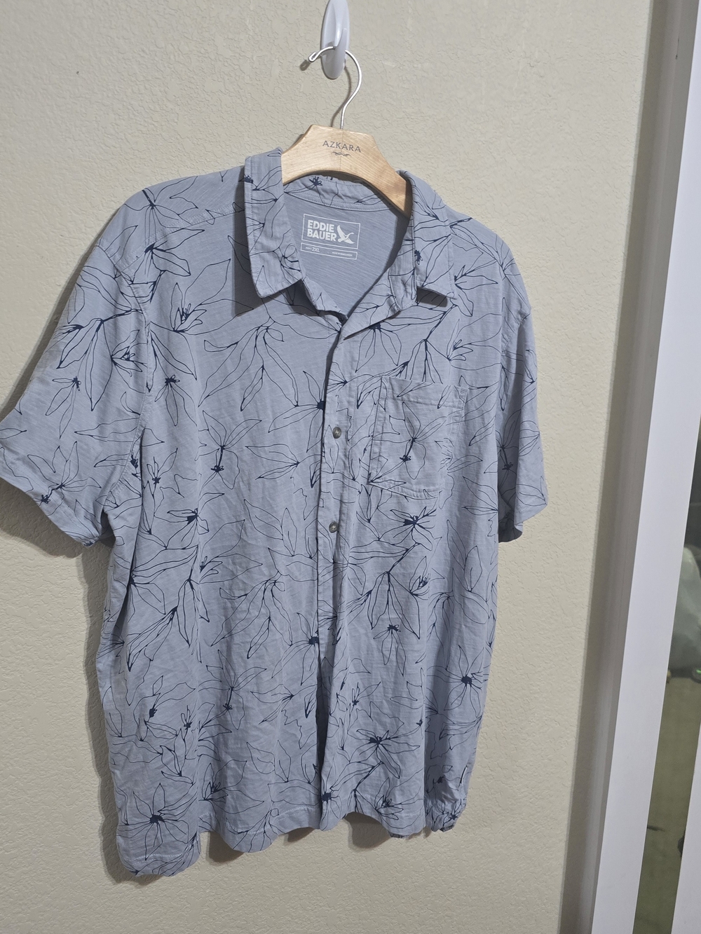 Eddie Bauer Light Blue Short-Sleeve Floral Button-Down Shirt